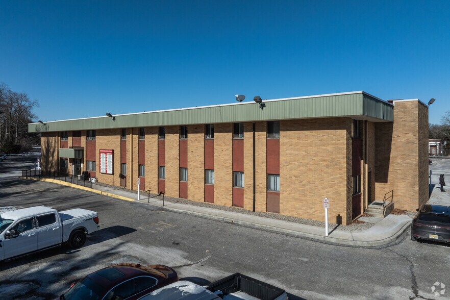 More Photos Of 20 Hospital Dr, Toms River Medical For Lease