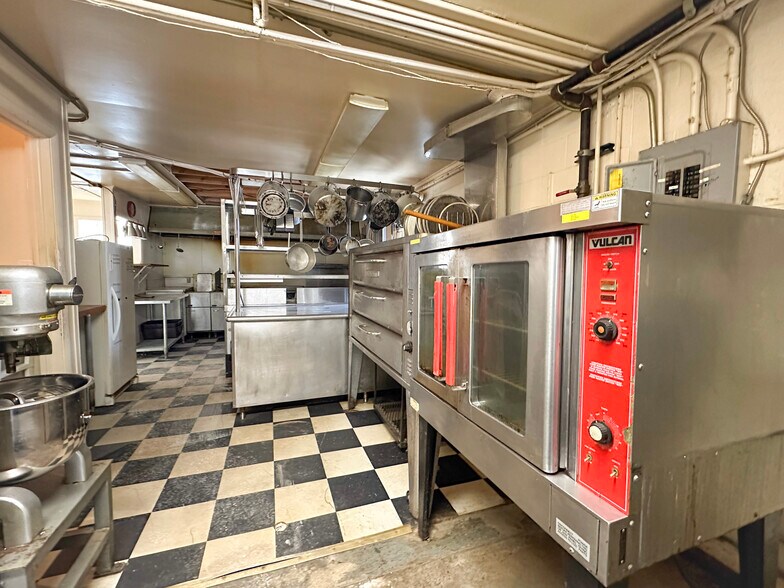 More Photos Of 214 W Mount Maria Rd, Spruce Restaurant For Sale