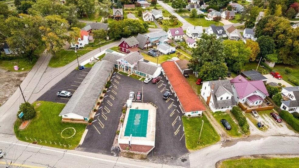 More Photos Of 3107 W Lake Rd, Erie Hotel For Sale