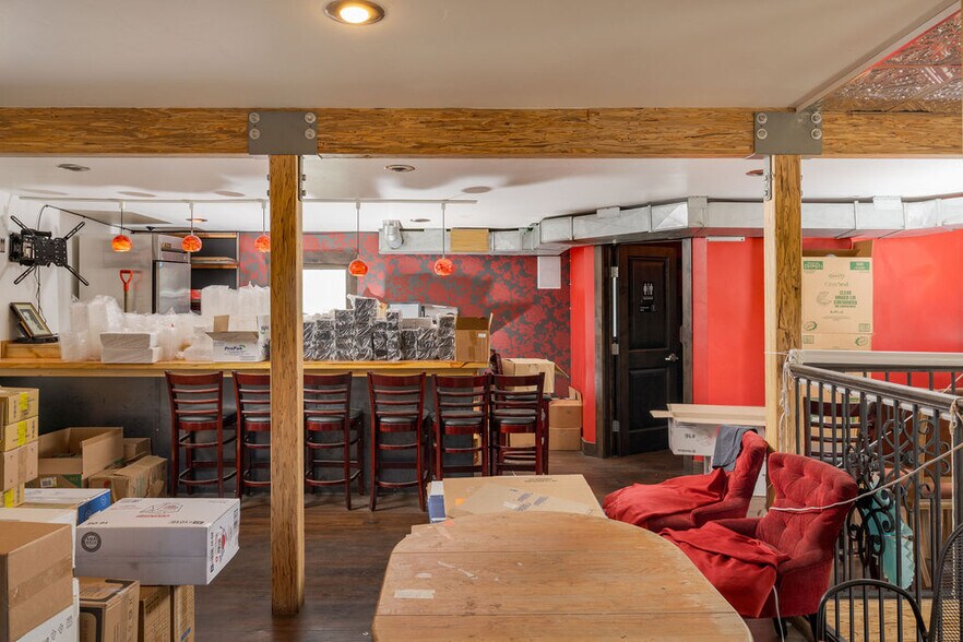 More Photos Of 720 Lincoln Ave, Steamboat Springs Restaurant For Sale