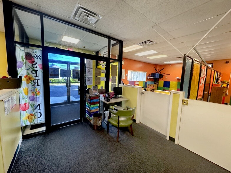 More Photos Of 101 W Delilah Rd, Pleasantville General Retail For Sale