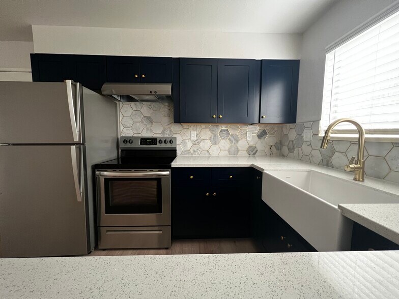 More Photos Of 230 Marsh Ave, Reno Apartments For Sale