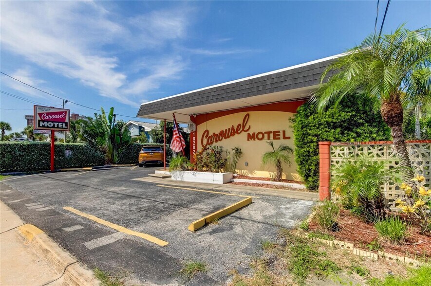 More Photos Of 18202 Gulf Blvd, Redington Shores Hotel For Sale