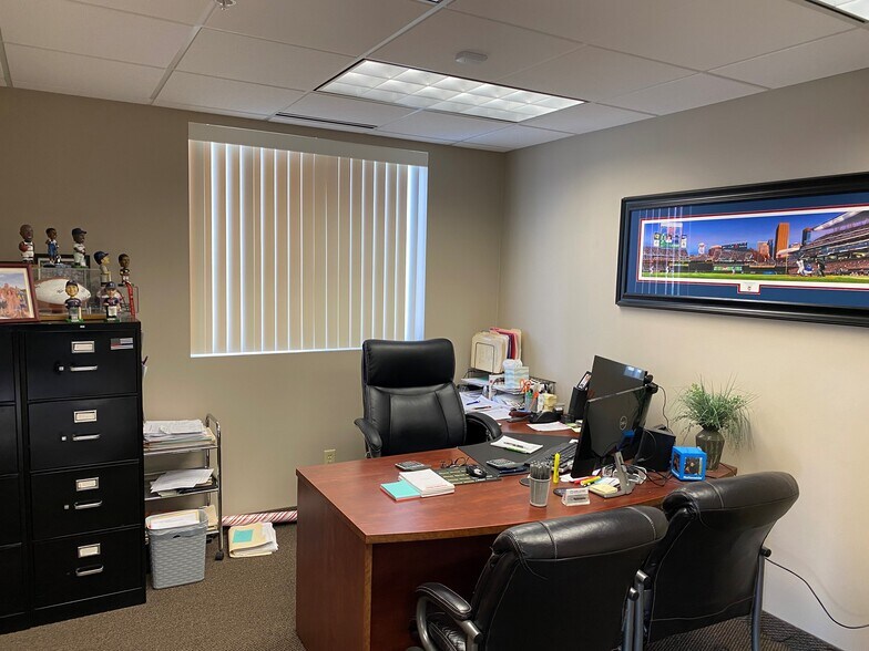 More Photos Of 11250-11258 86th Ave N, Maple Grove Office For Sale