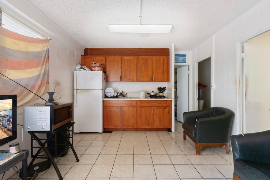 More Photos Of 219 Kalihi St, Honolulu Apartments For Sale