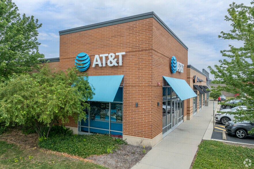 More Photos Of 2518 Harlem Ave, North Riverside Freestanding For Lease