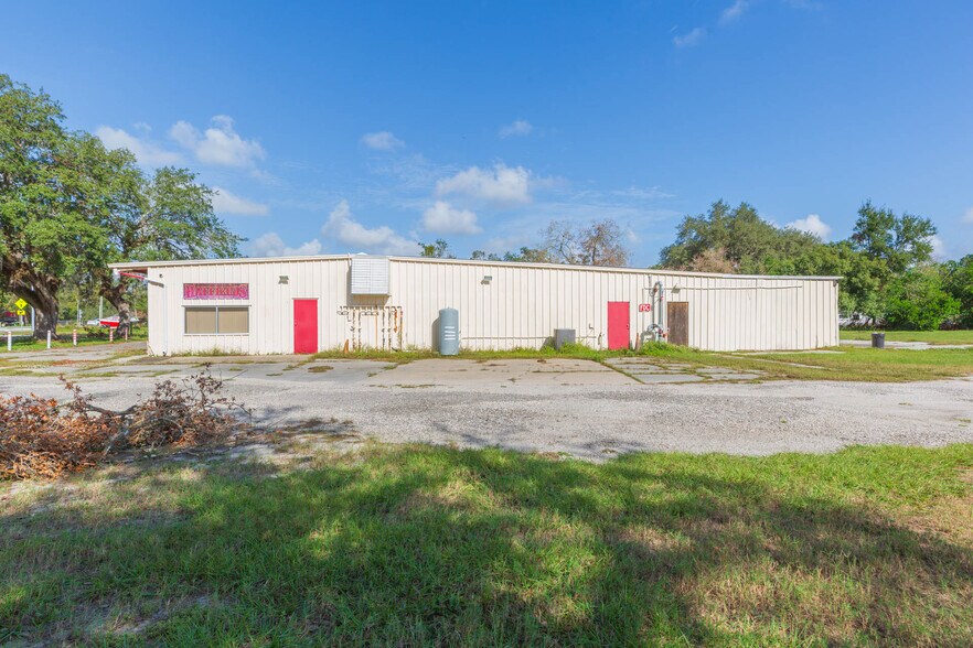 More Photos Of 4024 Paul S Buchman Hwy, Zephyrhills Restaurant For Sale