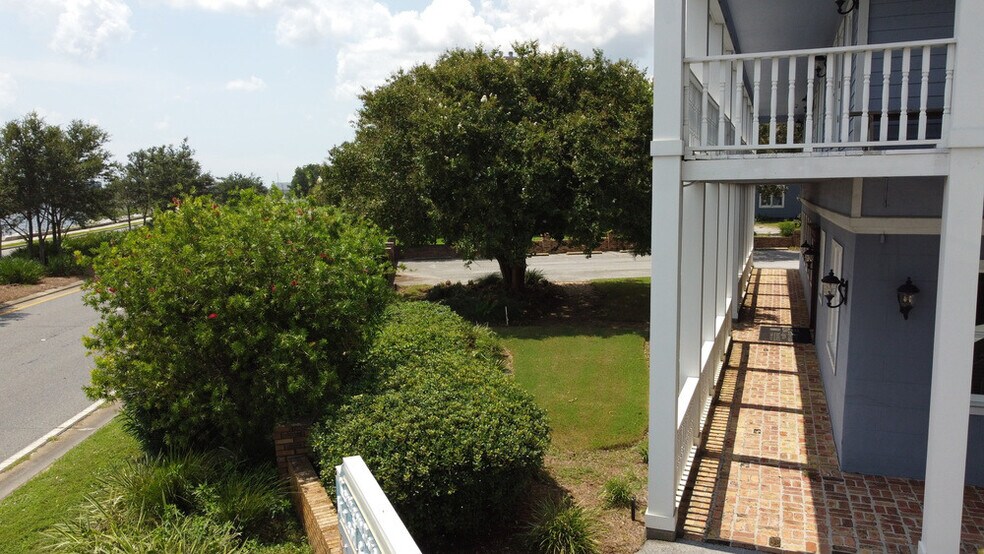 More Photos Of 627 E Government St, Pensacola Office For Sale