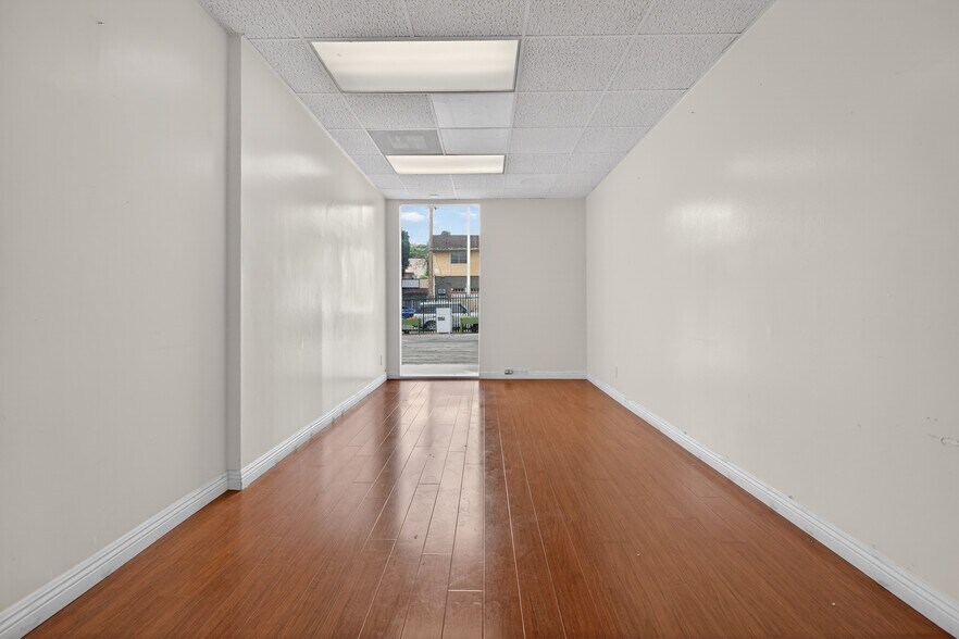 More Photos Of 4160 Verdugo Rd, Los Angeles Office For Lease