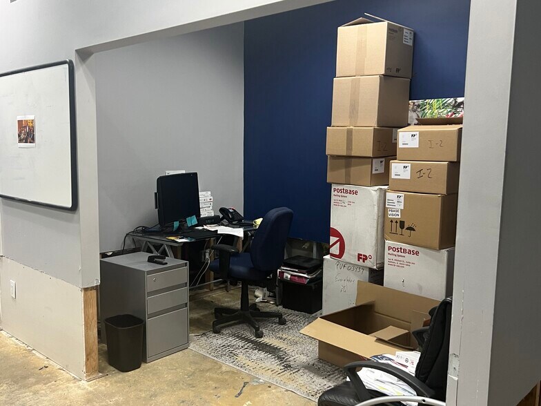 More Photos Of 2830 W State Road 84, Fort Lauderdale Flex For Sale