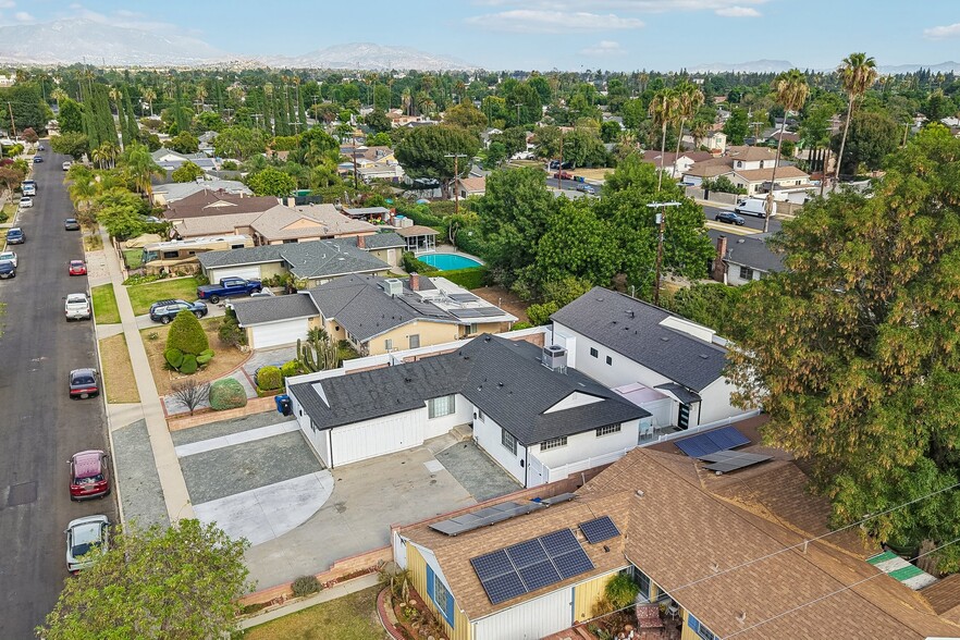 More Photos Of 15952 Simonds St, Granada Hills Apartments For Sale