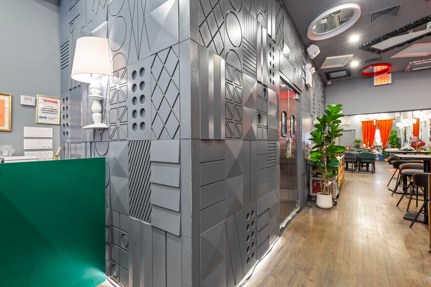 More Photos Of 4304 34th Ave, Astoria Freestanding For Sale