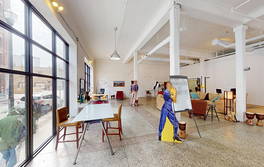 More Photos Of 72 Princess St, Winnipeg Office For Sale