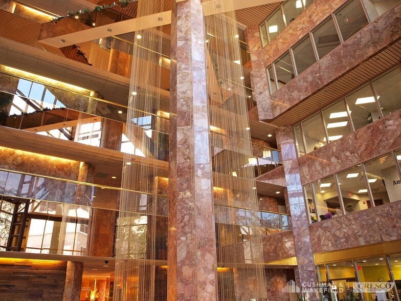 More Photos Of 5005 Rockside Rd, Independence Office For Lease