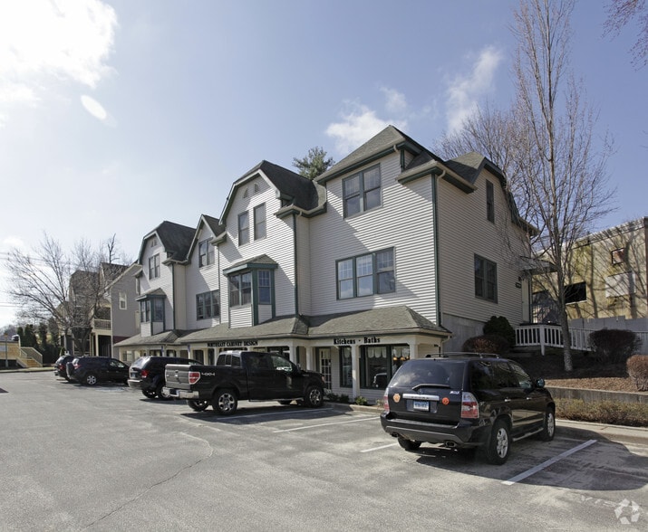 More Photos Of 75 Danbury Rd, Ridgefield Unknown For Lease