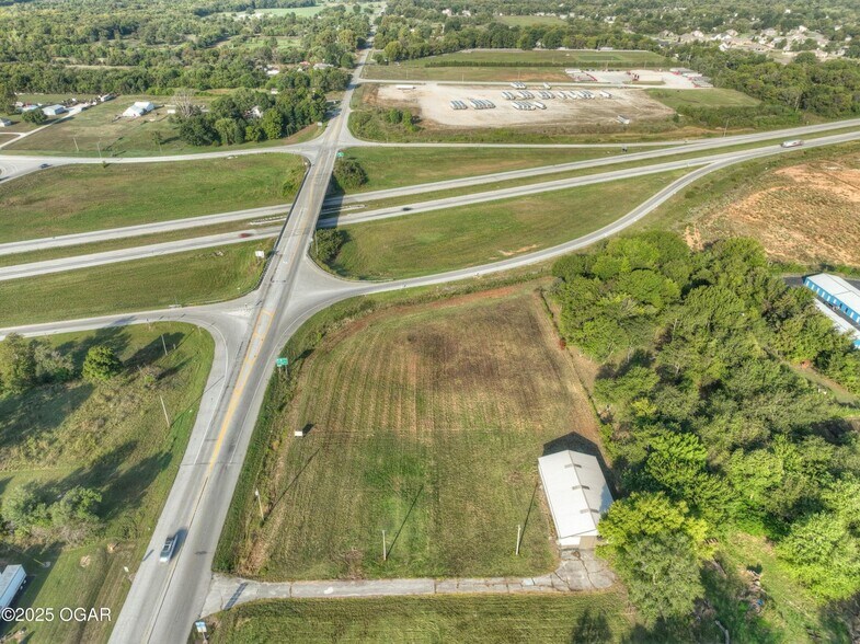 More Photos Of 1373 W Fairview Ave, Carthage Warehouse For Sale