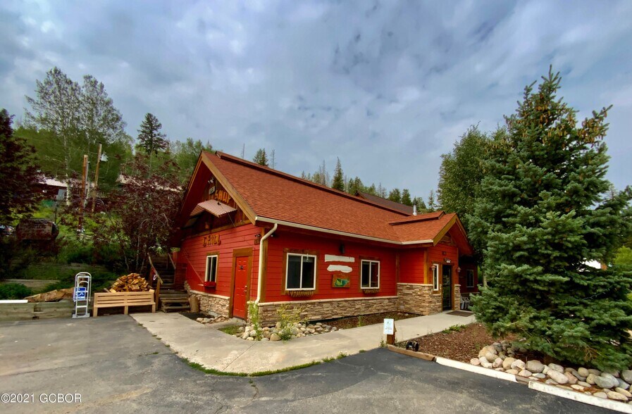 More Photos Of 606 W Byers Ave, Hot Sulphur Springs Flex For Sale