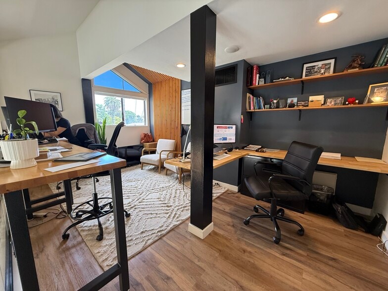 More Photos Of 2734 E Broadway, Long Beach Loft Creative Space For Sale