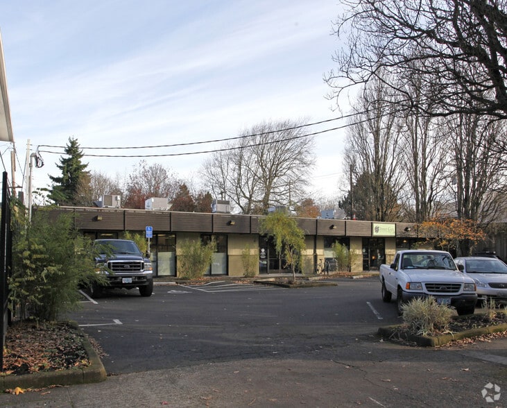 More Photos Of 1415-1421 SE Ankeny St, Portland Medical For Lease