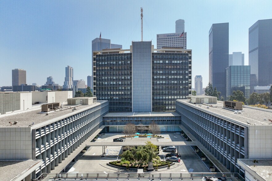 More Photos Of 1201 W 5th St, Los Angeles Office For Lease
