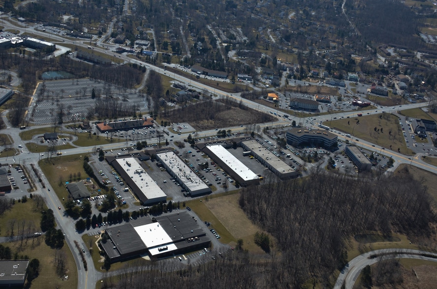 Primary Photo Of 75 E Uwchlan Ave, Exton Showroom For Lease