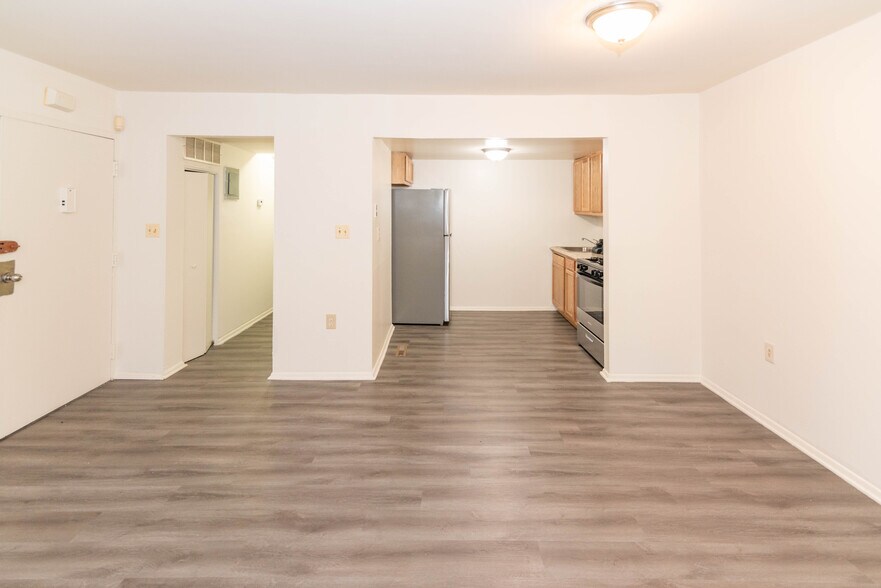 More Photos Of 2924 W Cold Spring Ln, Baltimore Apartments For Sale