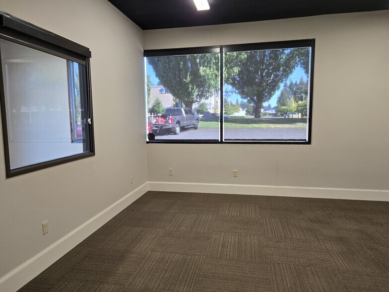 More Photos Of 3112 NE 112th Ave, Vancouver Warehouse For Lease