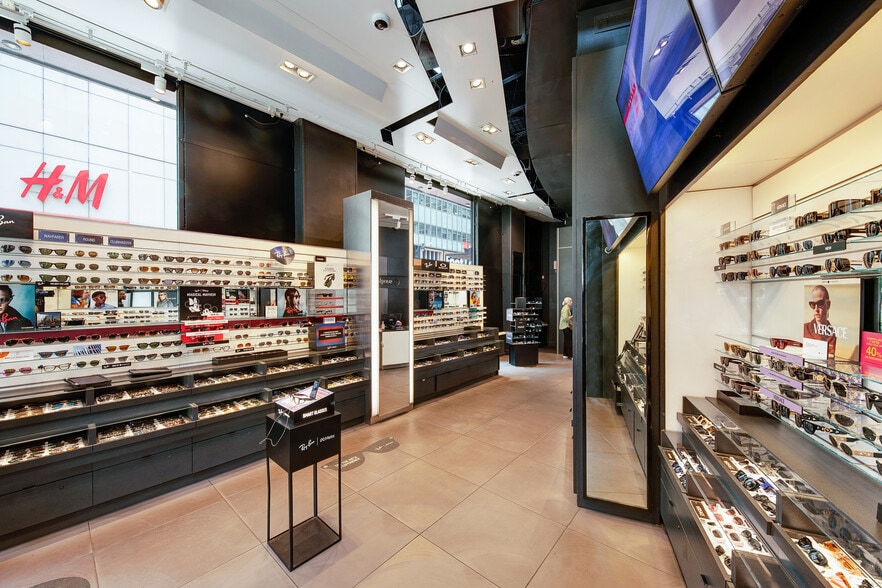 More Photos Of 1313 Broadway St, New York Storefront Retail Office For Lease