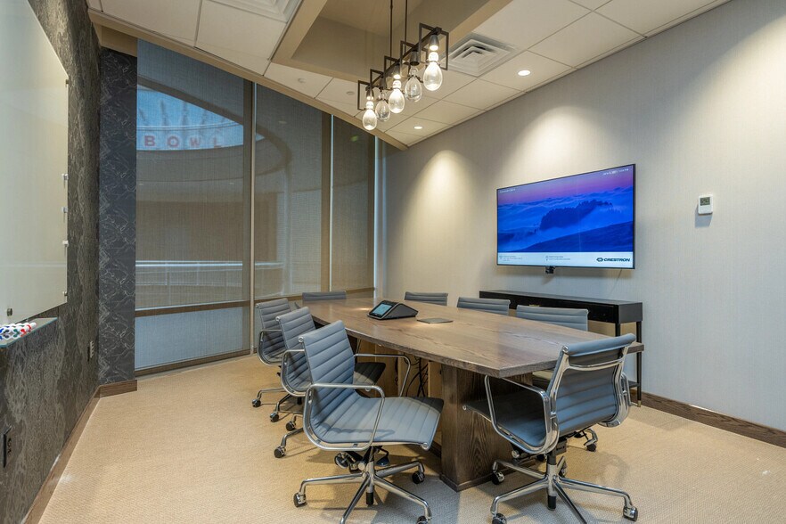 More Photos Of 1201 fannin St, Houston Coworking Space