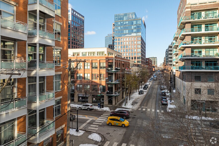 More Photos Of 934 W Madison St, Chicago Apartments For Sale