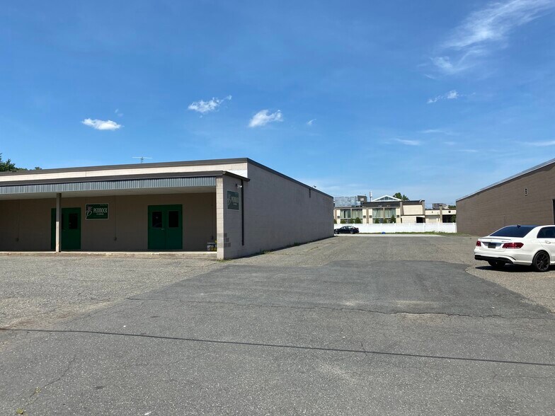 More Photos Of 100 Myron St, West Springfield Warehouse For Lease