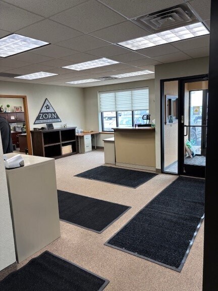 More Photos Of 733 Mike McCarthy Way, Green Bay Light Manufacturing For Lease