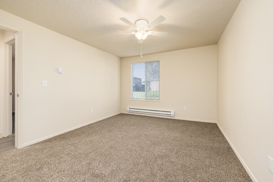 More Photos Of 5713 Garrett St, Boise Apartments For Sale