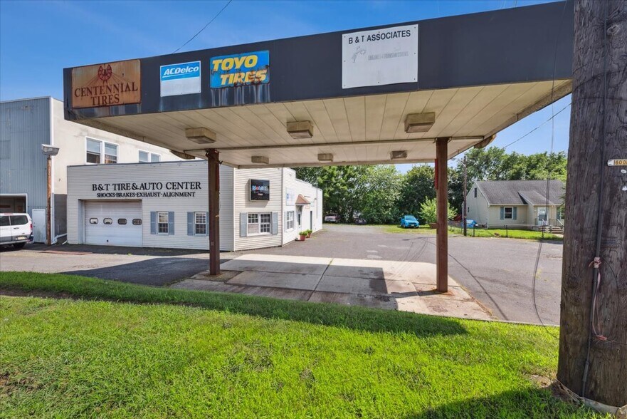 More Photos Of 403 US Highway 202, Raritan Auto Repair For Lease