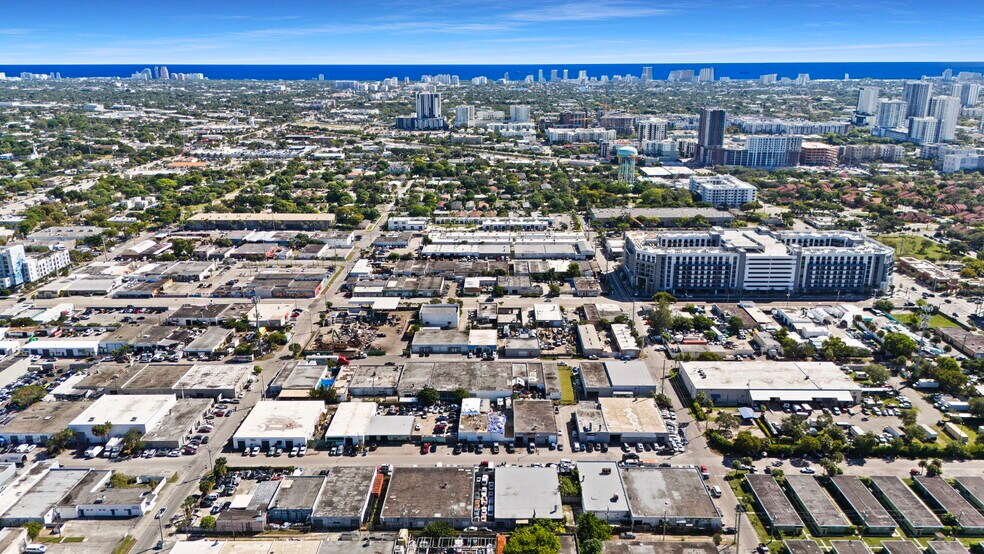 More Photos Of 709 NW 8th Ave, Fort Lauderdale Warehouse For Lease