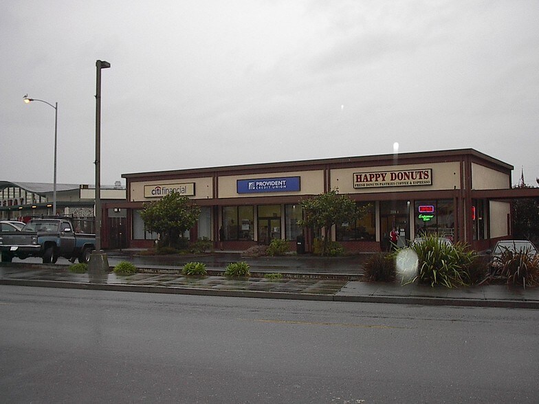 More Photos Of 800 W Harris St, Eureka Unknown For Lease