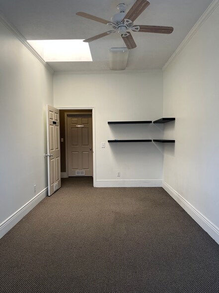 More Photos Of 503 W 2600 S, Bountiful Office For Lease