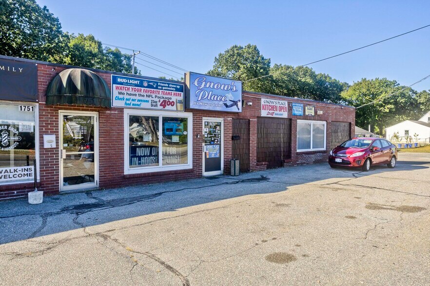 More Photos Of 1747-1755 Westover Rd, Chicopee Storefront For Sale