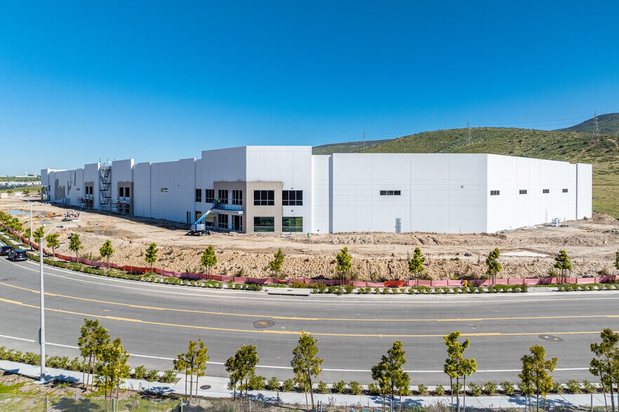 More Photos Of Paseo De La Fuente, San Diego Unknown For Lease