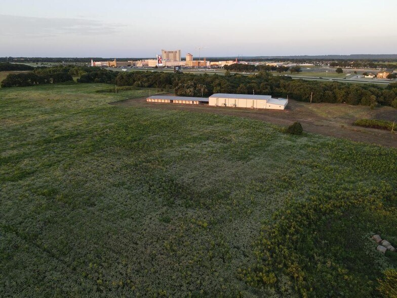More Photos Of US-77, Thackerville Land For Sale