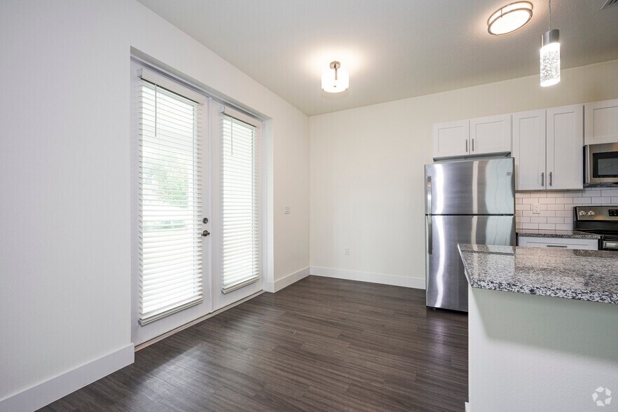 More Photos Of 2841 Enterprise Rd, Debary Apartments For Sale