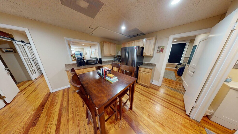 More Photos Of 101 W 1st St, Sanford Storefront For Sale