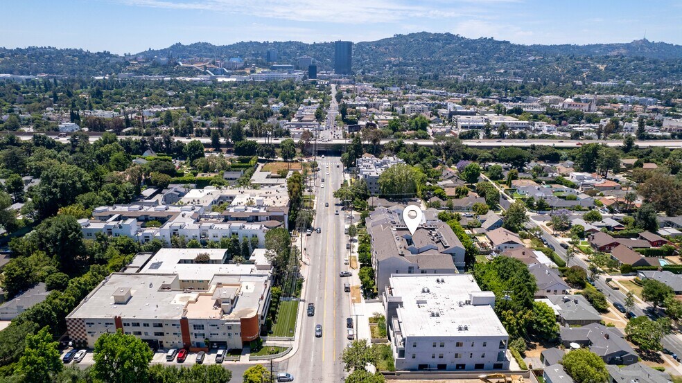More Photos Of 4651 Cahuenga Blvd, North Hollywood Apartments For Sale