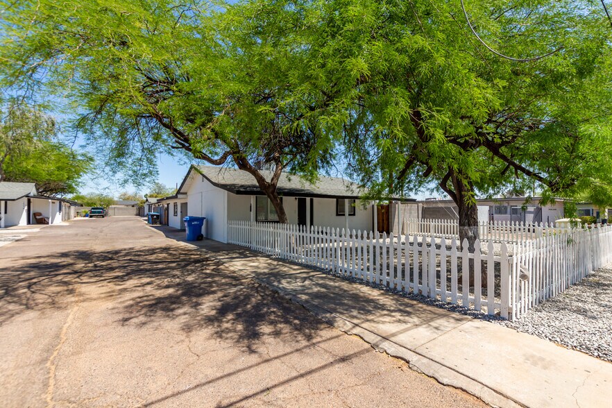More Photos Of 1801 N 25th Pl, Phoenix Apartments For Sale