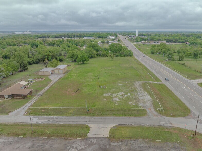 More Photos Of 18001 23rd, Harrah Land For Sale
