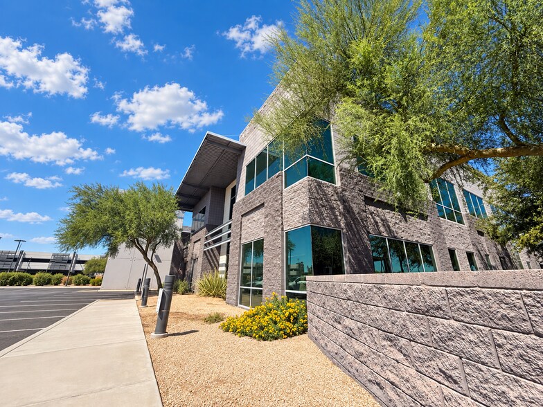 More Photos Of 1255 W Rio Salado Pkwy, Tempe Office For Sale