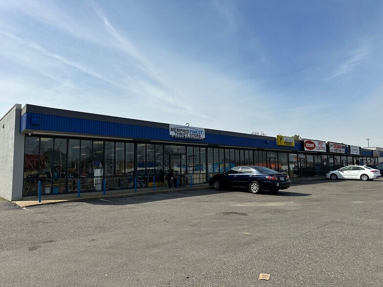 More Photos Of 3711-3721 Lamar Ave, Memphis Unknown For Lease