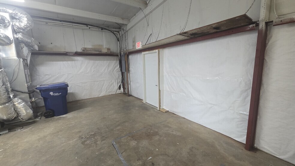 More Photos Of 4222 E Ponce De Leon Ave, Clarkston Freestanding For Sale