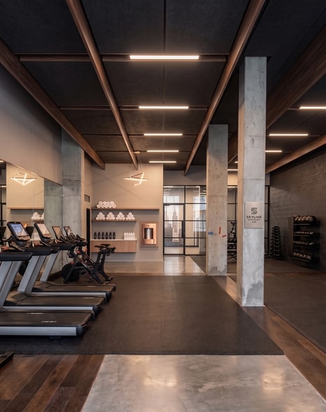 More Photos Of 45-67 Davis St, Long Island City Apartments For Lease
