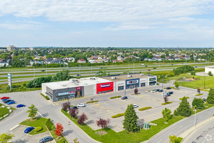 More Photos Of 5205 Boul Robert-Bourassa, Laval Unknown For Lease